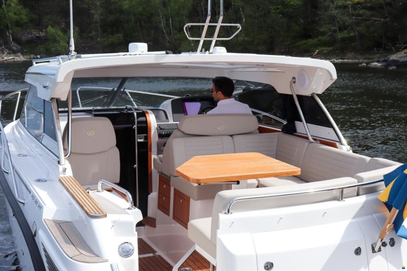 Aquador 28 HT