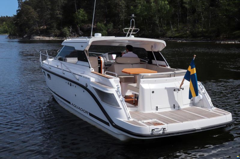 Aquador 28 HT