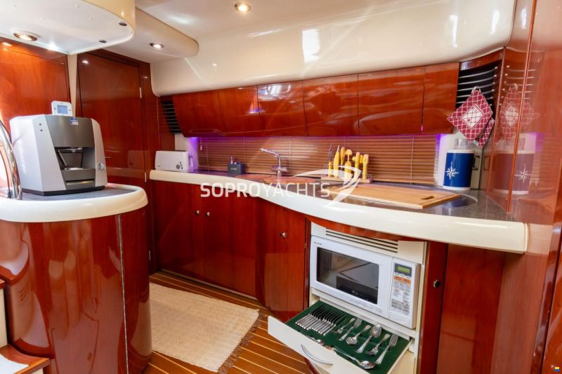 Fairline Targa 43