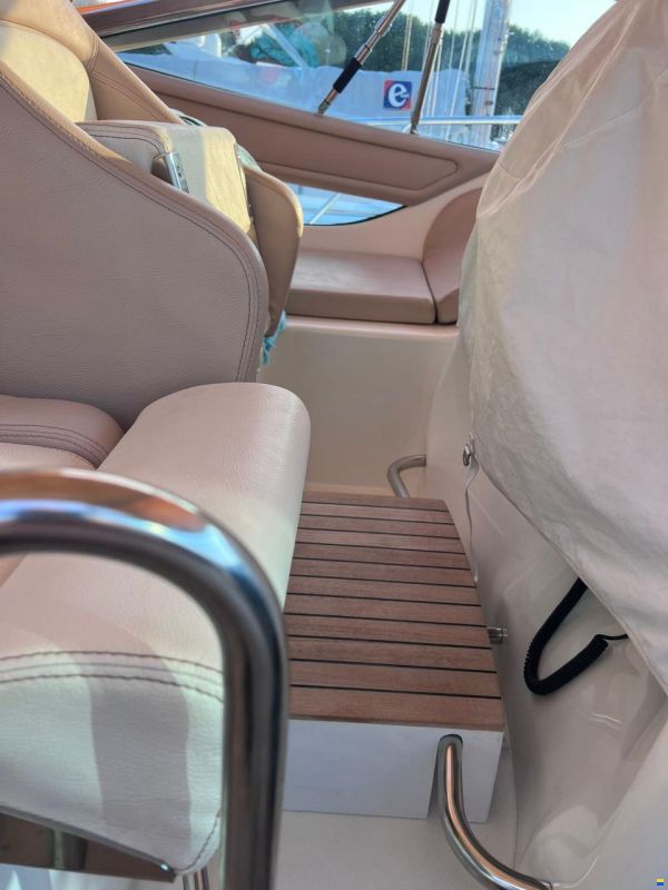 Cranchi Mediterranee 43