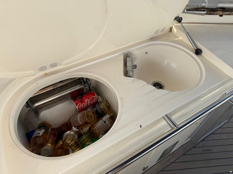 Sunseeker Predator 54