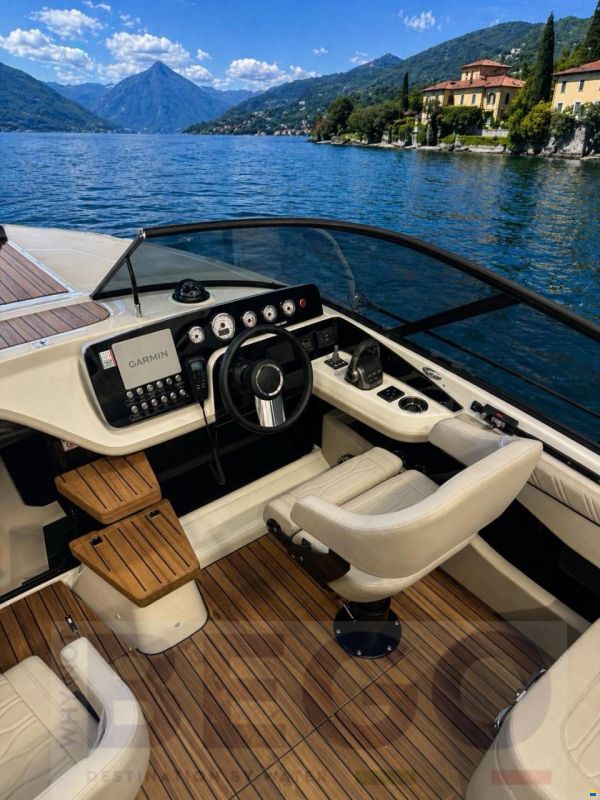 Cranchi E26 CLASSIC