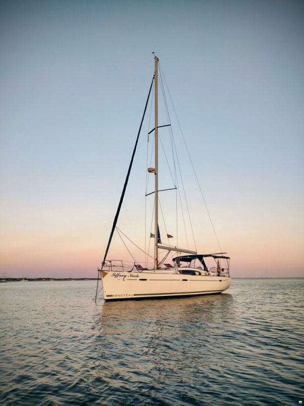 Beneteau Oceanis 43