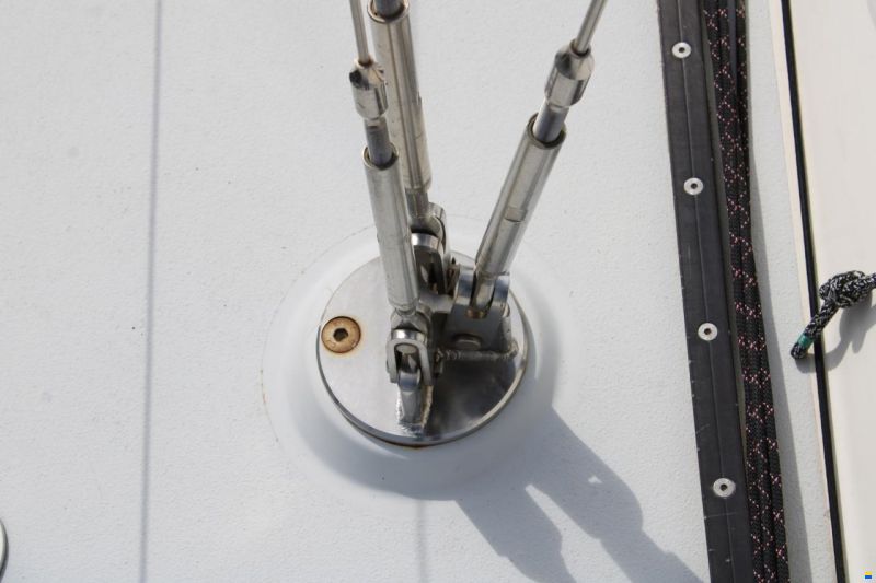 J Boats J109