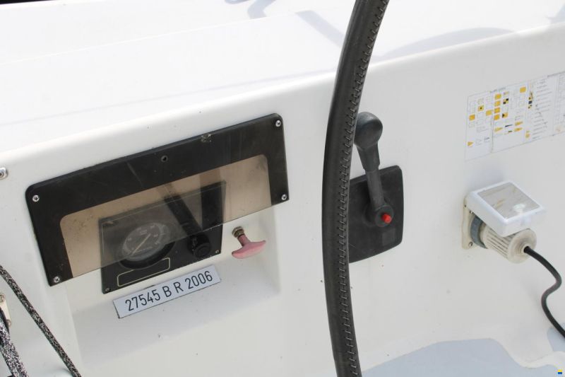 J Boats J109