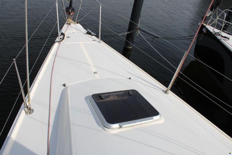 J Boats J109