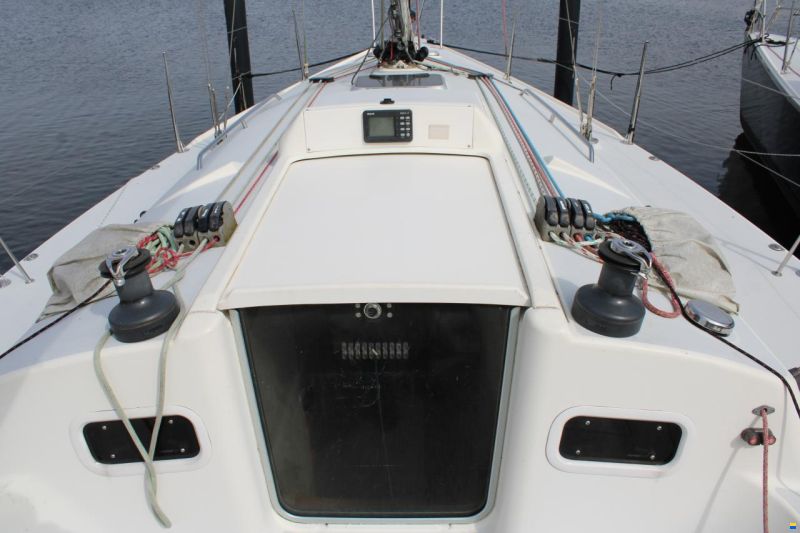 J Boats J109