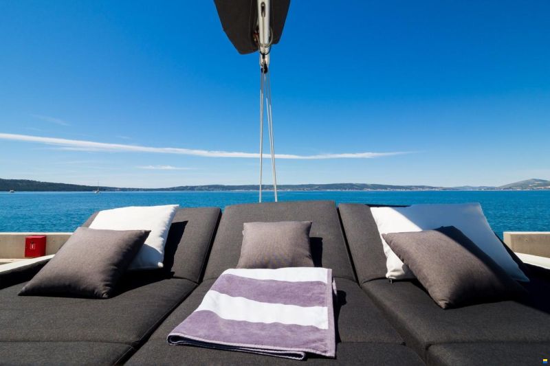 Lagoon 50