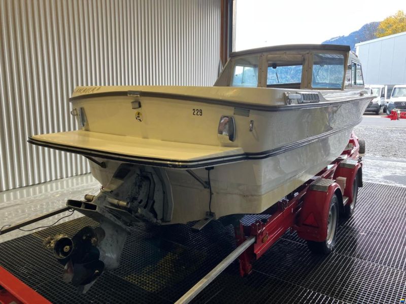 Schweizer Saphir 650