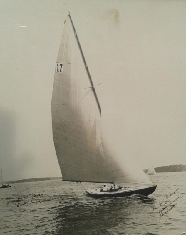 S/Y Sassan – 6 Metre R Yacht