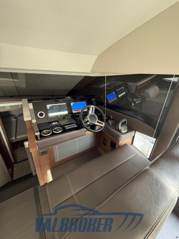 Prestige 520