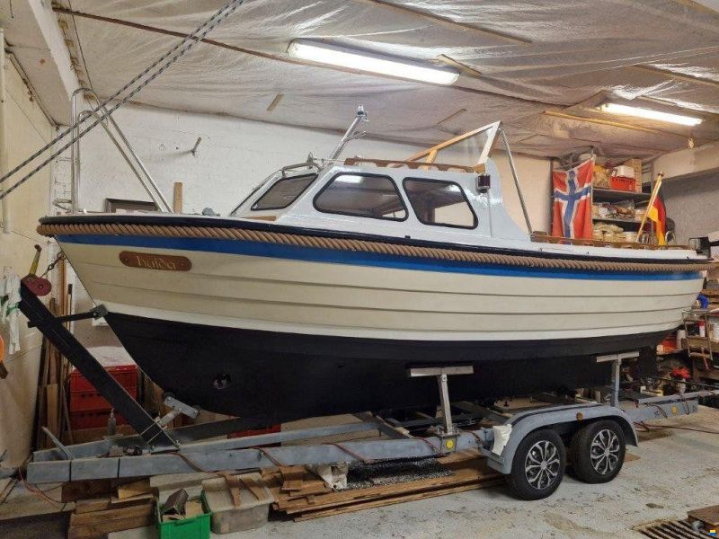 TUCKER BOOT TUCKER BOAT