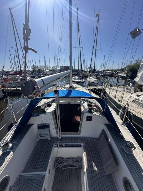 Arcona 32