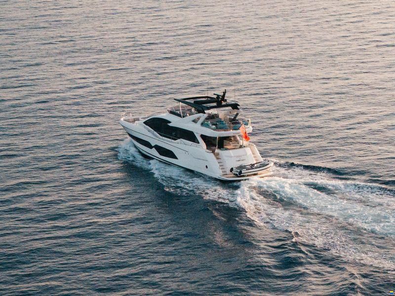 Sunseeker 76 Yacht