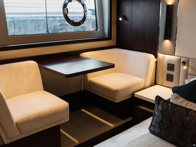 Sunseeker Manhattan 55