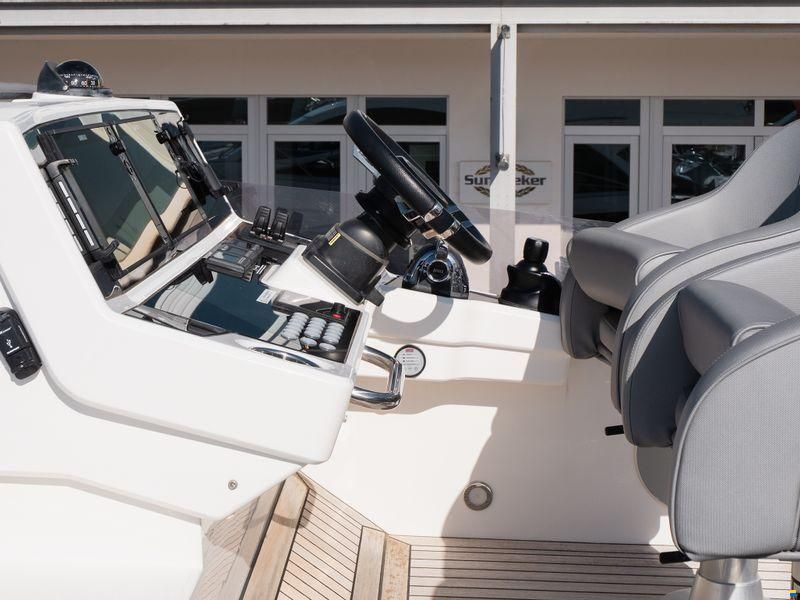 Sunseeker Manhattan 55