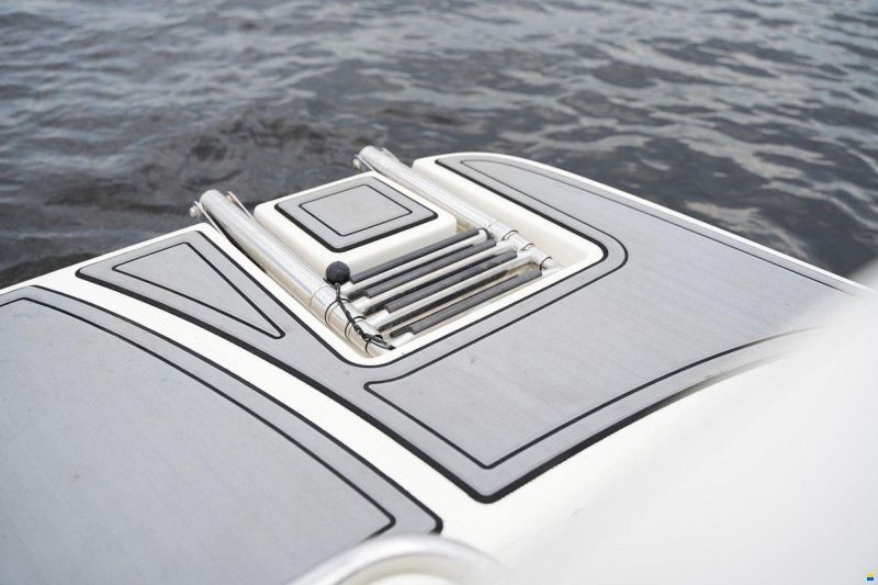 Sea Ray 19 SPX