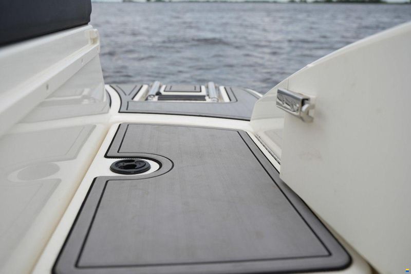 Sea Ray 19 SPX