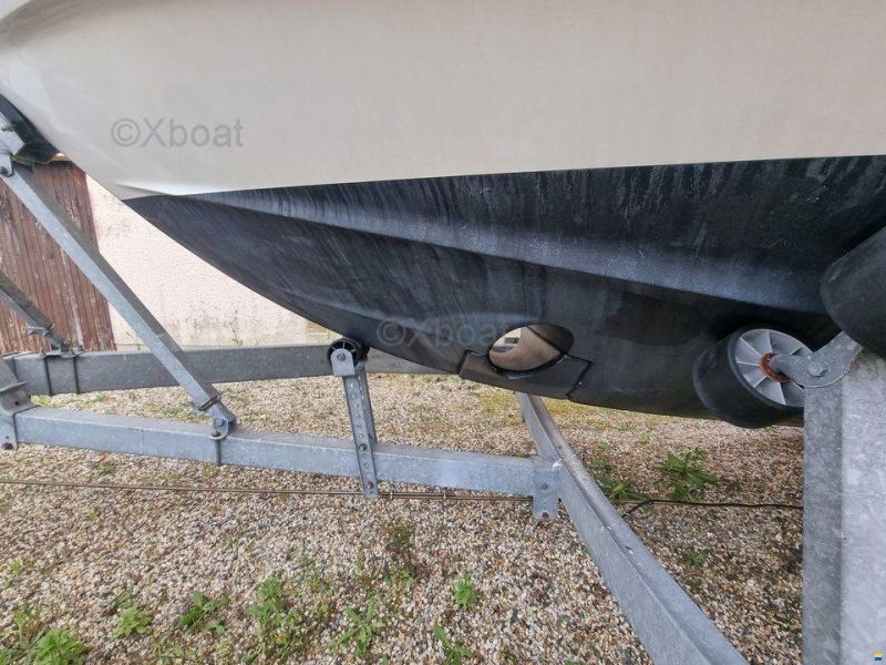 Jeanneau CAP CAMARAT 7.5 CC