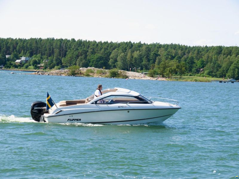 Flipper 670 ST