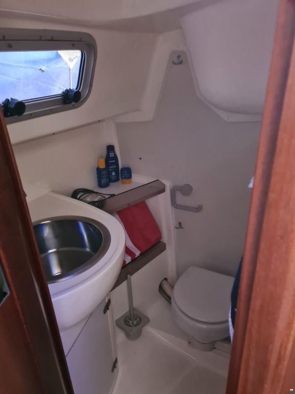 Bavaria 30 plus