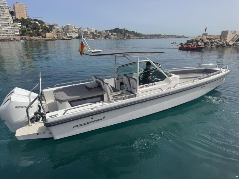 Axopar 28 T-Top