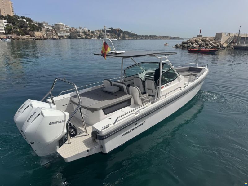 Axopar 28 T-Top