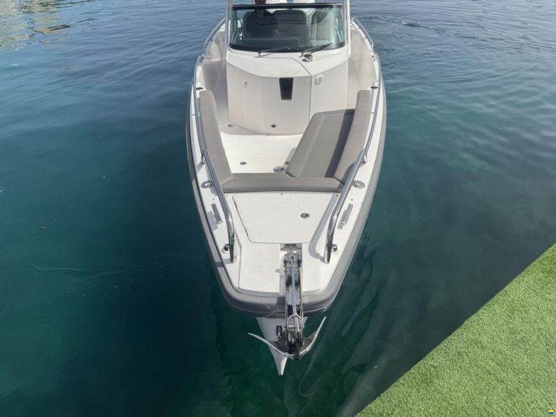 Axopar 28 T-Top