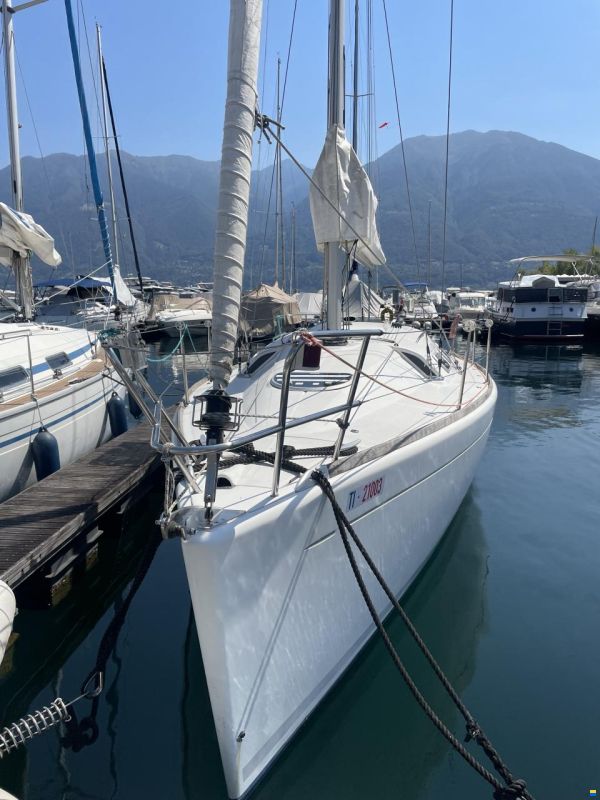 Beneteau First 33.7