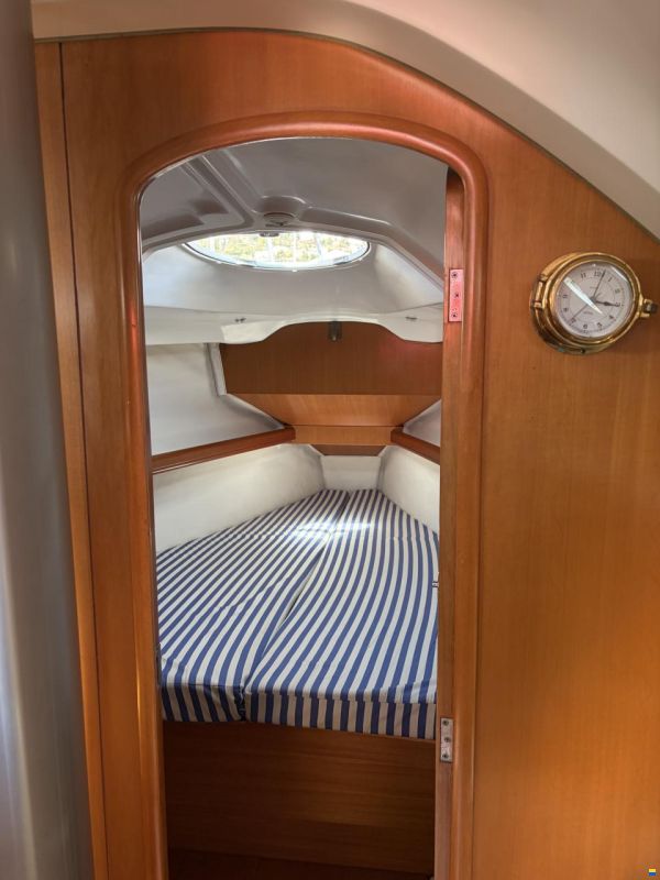 Beneteau First 33.7