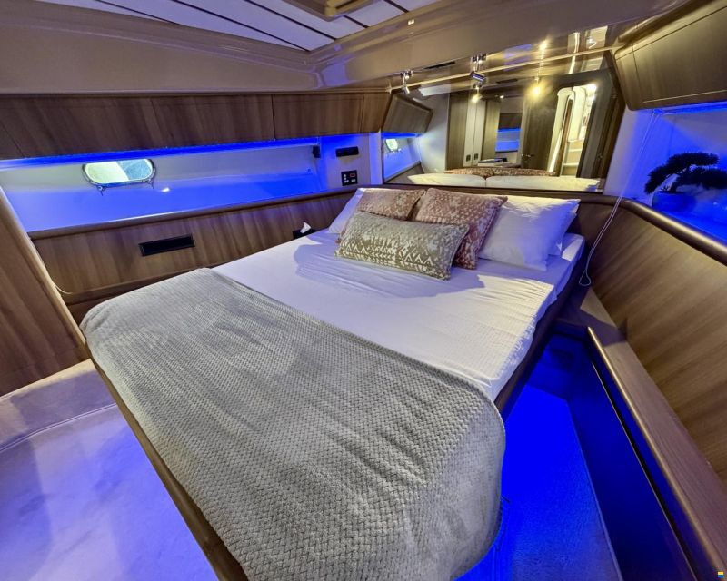 Ferretti 57 Fly