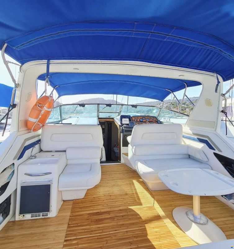 Sea Ray 400 Sport Cruiser