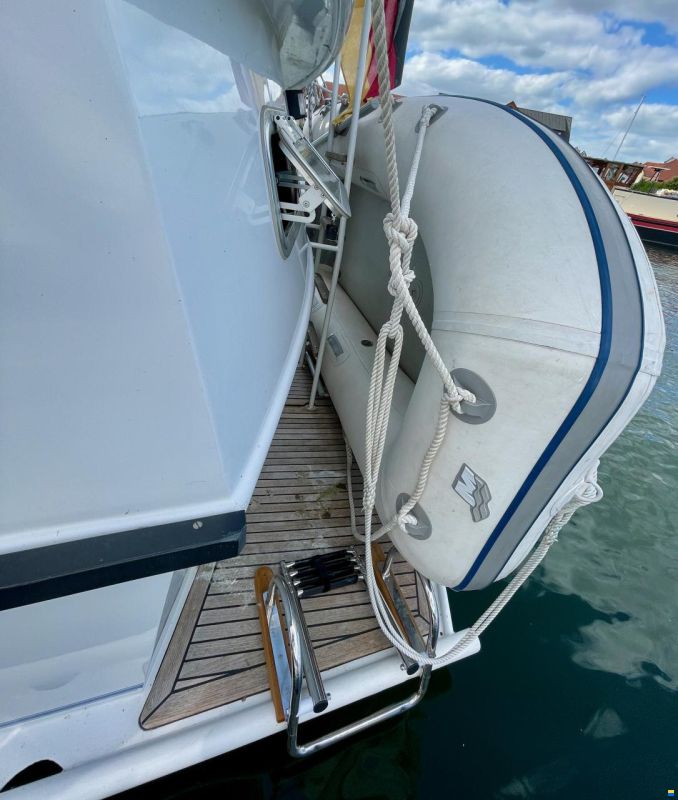 Gruno 1100 Fly