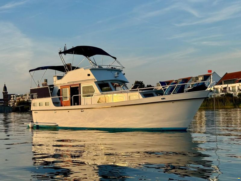 Gruno 1100 Fly