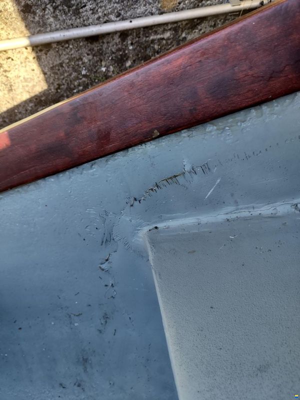 Zu verschenken: Ruderboot