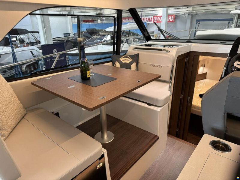 Beneteau Antares 9v2
