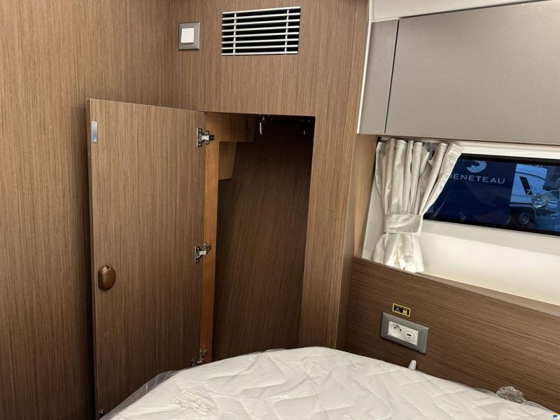 Beneteau Antares 9v2