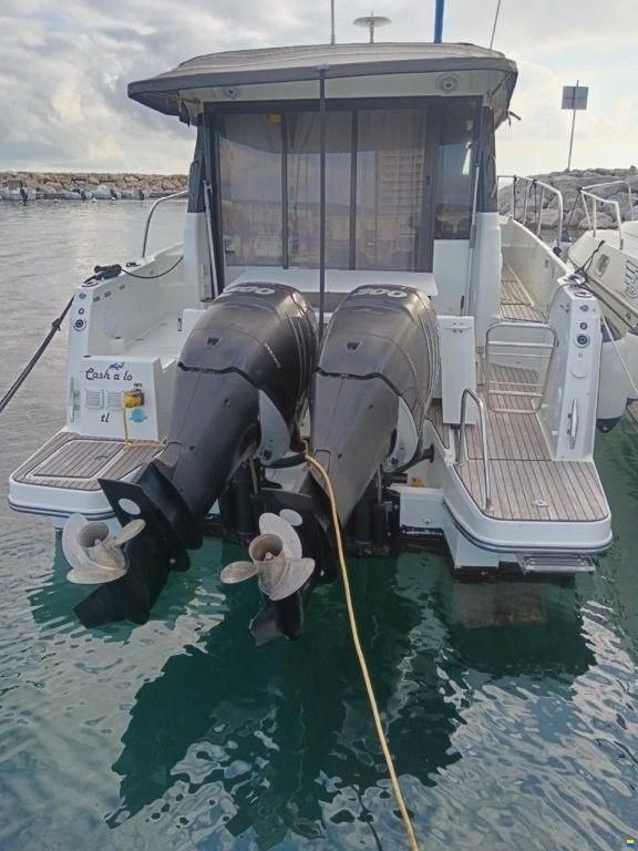 Jeanneau MERRY FISHER 1095