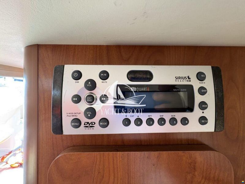 Rinker 246 Captiva CC