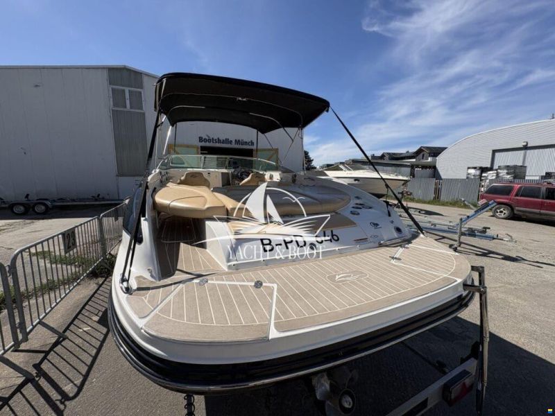 Rinker 246 Captiva CC