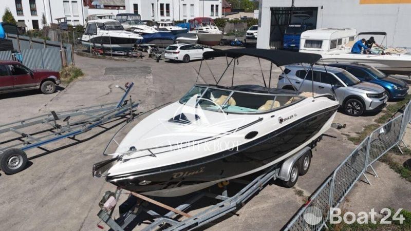 Rinker 246 Captiva CC