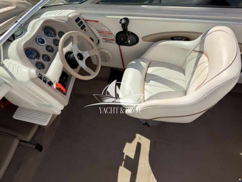 Sea Ray CB 200 Signature