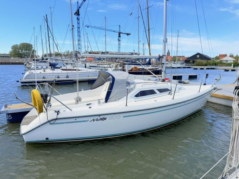 Maxi 800