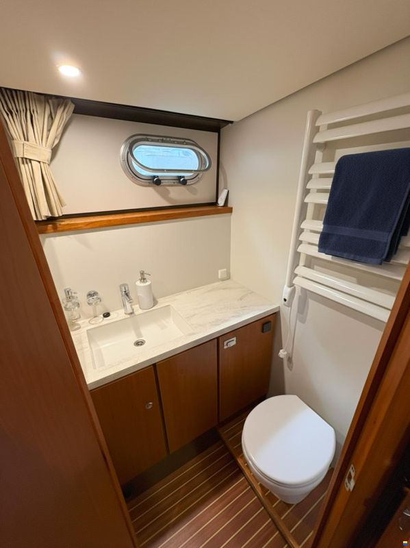 Linssen Grand Sturdy 45.0 AC Twin