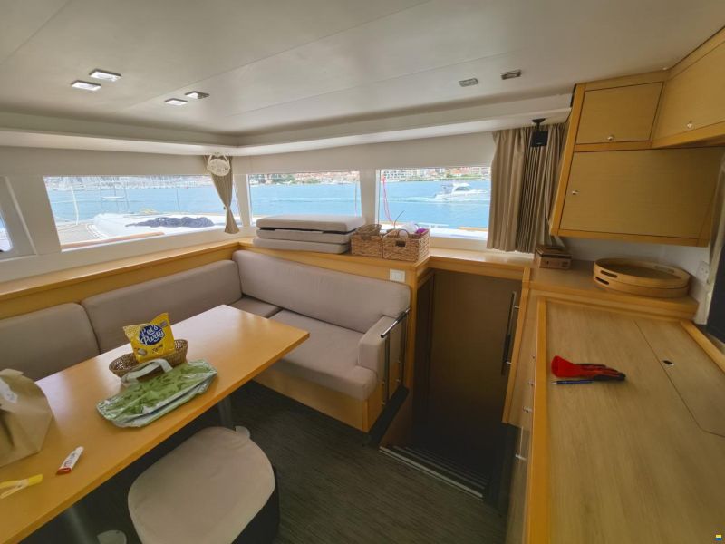 Lagoon 450 F