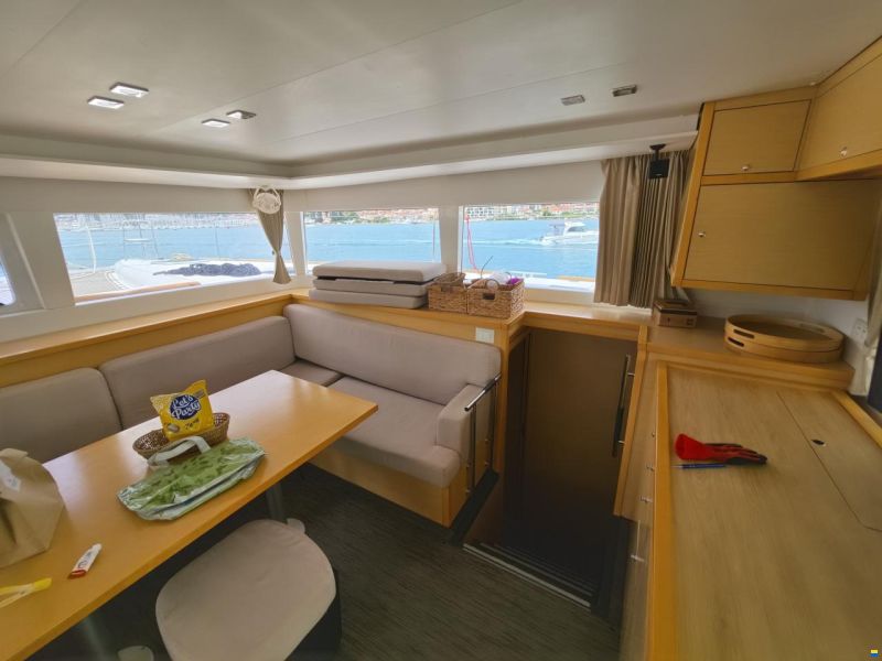 Lagoon 450 F