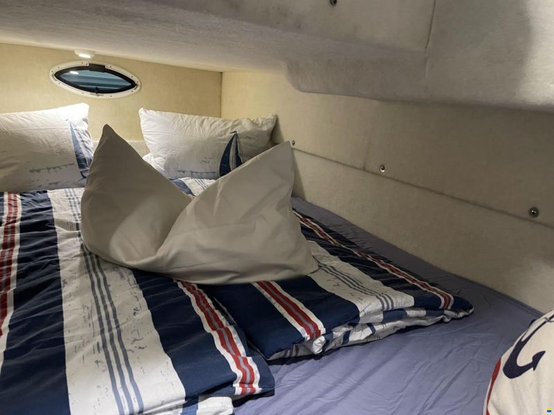 Bayliner 285
