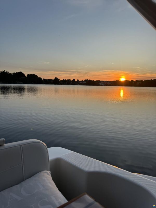 Bayliner 285