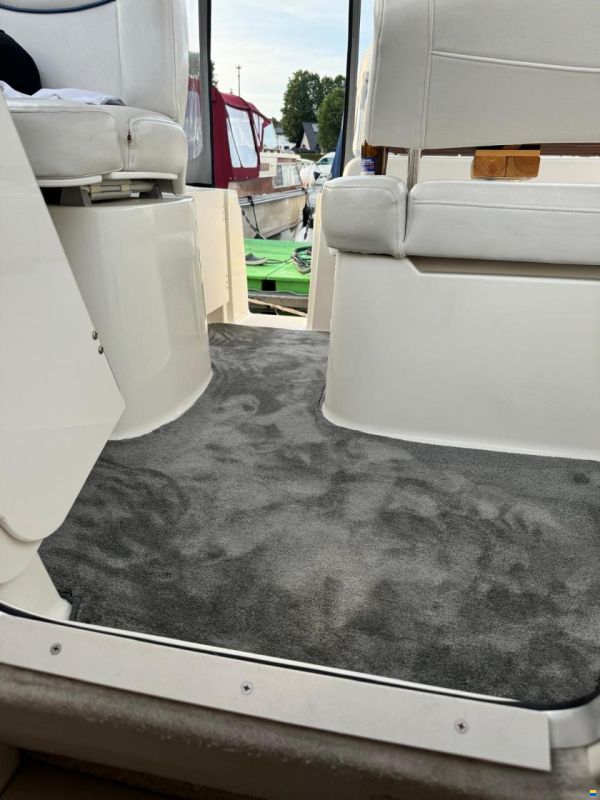 Bayliner 285