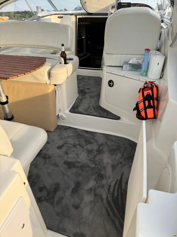 Bayliner 285